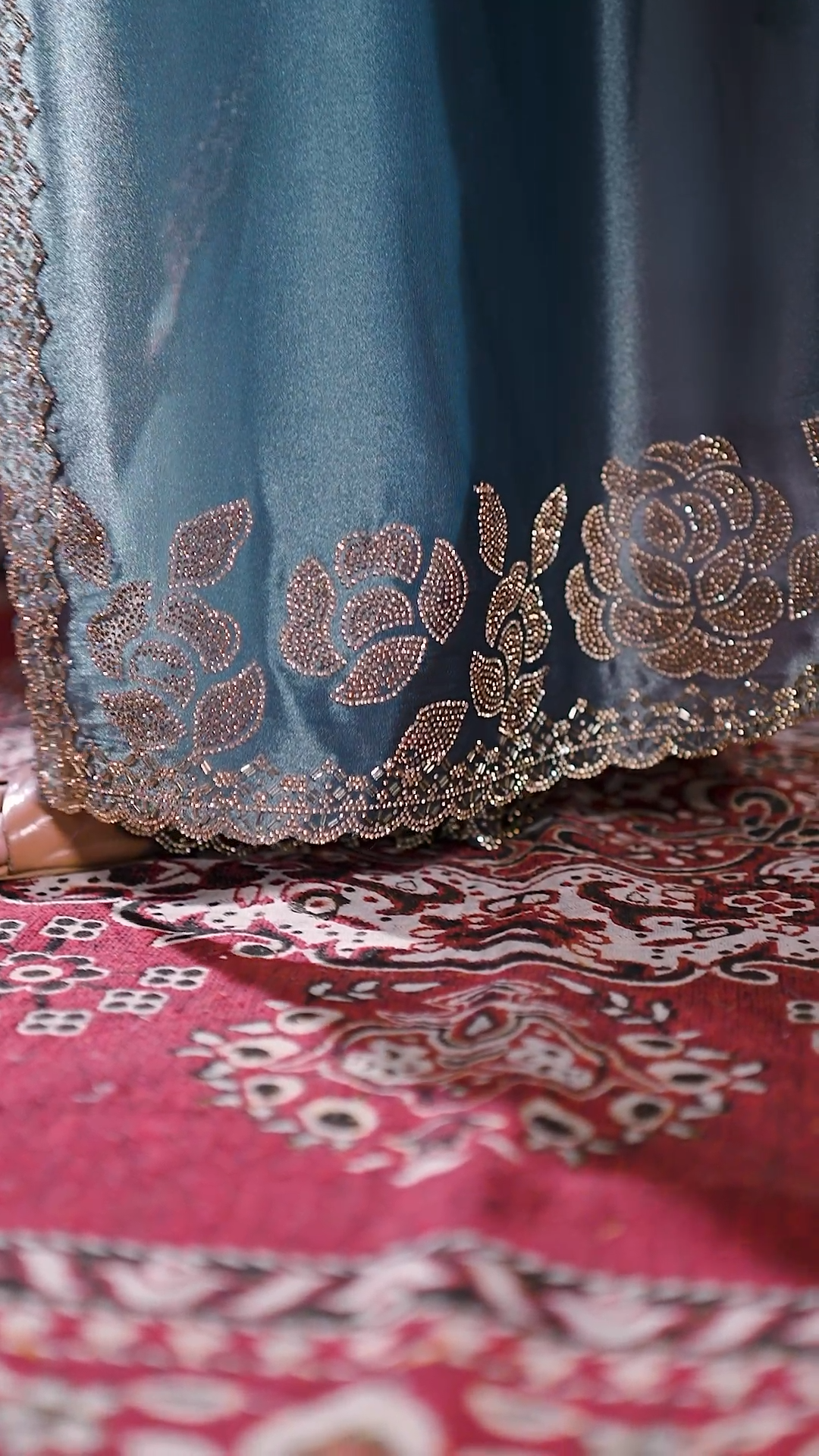 Steel blue Chandaniya silk saree, fourth view